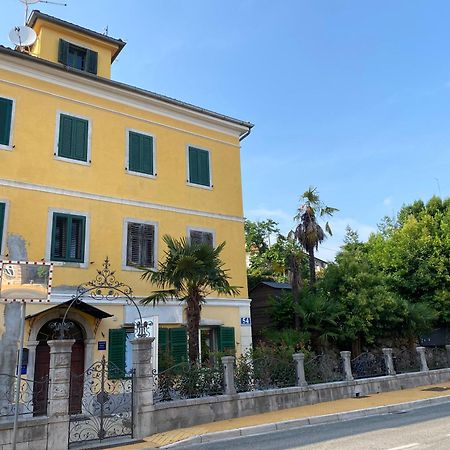 Maison Riviera Opatija Luaran gambar